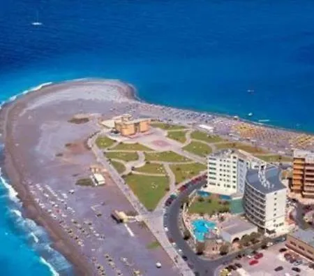 Apollo Country Holiday * Kalithies